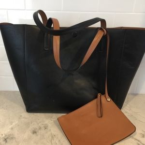 Target EXTRA LARGE Reversible Tote Black/Tan